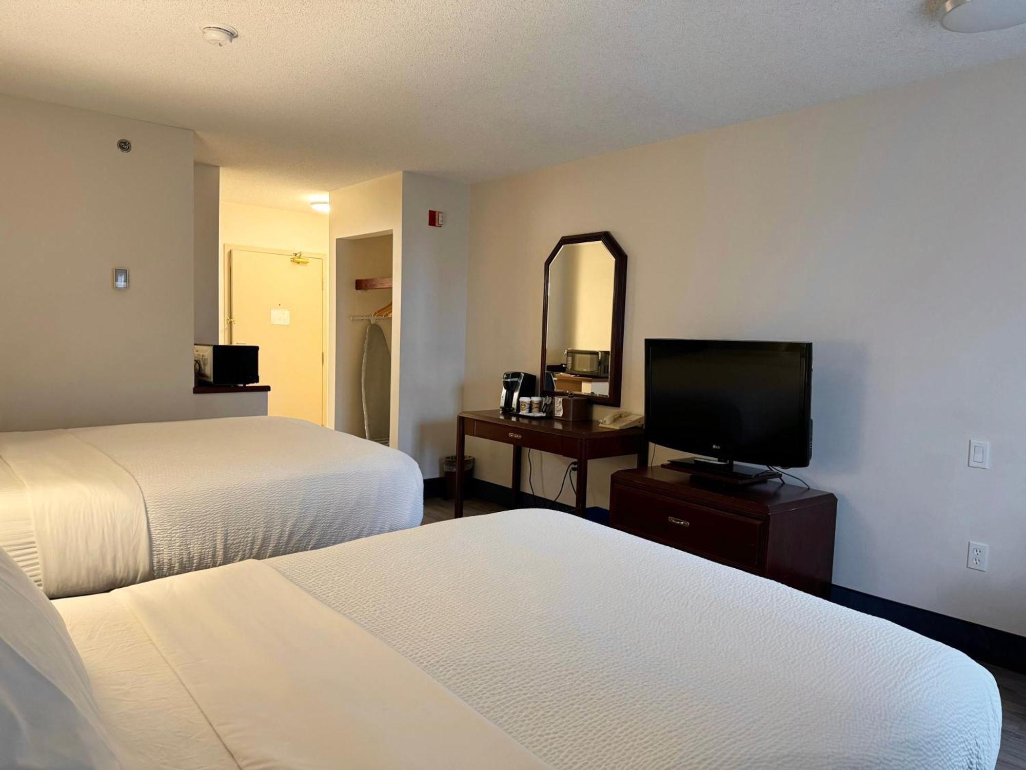 Hotel Divya Sutra Plaza And Conference Centre Calgary Airport Exteriér fotografie
